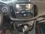 Фото 13 - Ford Kuga
