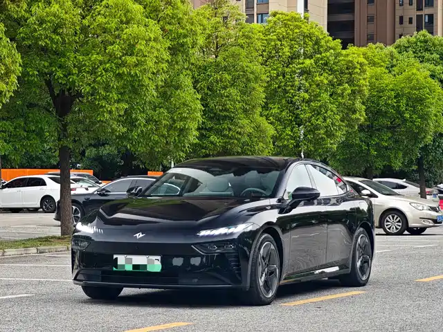 Dongfeng Yipai eπ007 2024 620Pro Edition