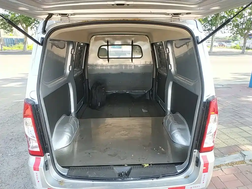Wuling Motors Wuling Rongguang S 2023 2023 1.5L Basic Sealed Window Van 2-seater