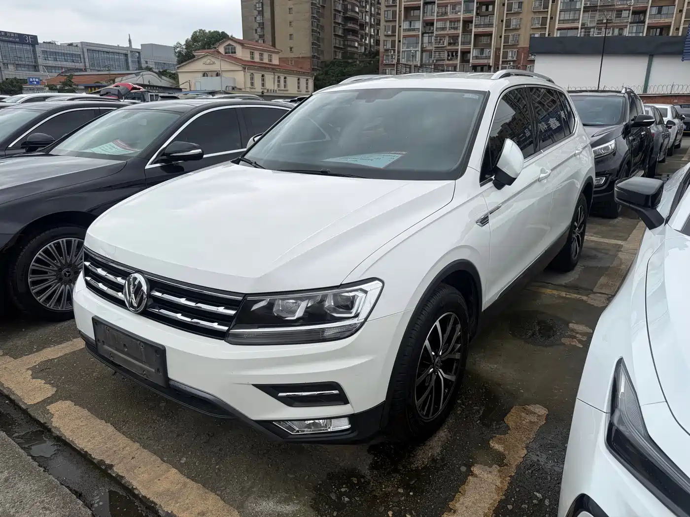 Volkswagen Tiguan L 2017 330TSI Automatic 2WD Comfort Edition