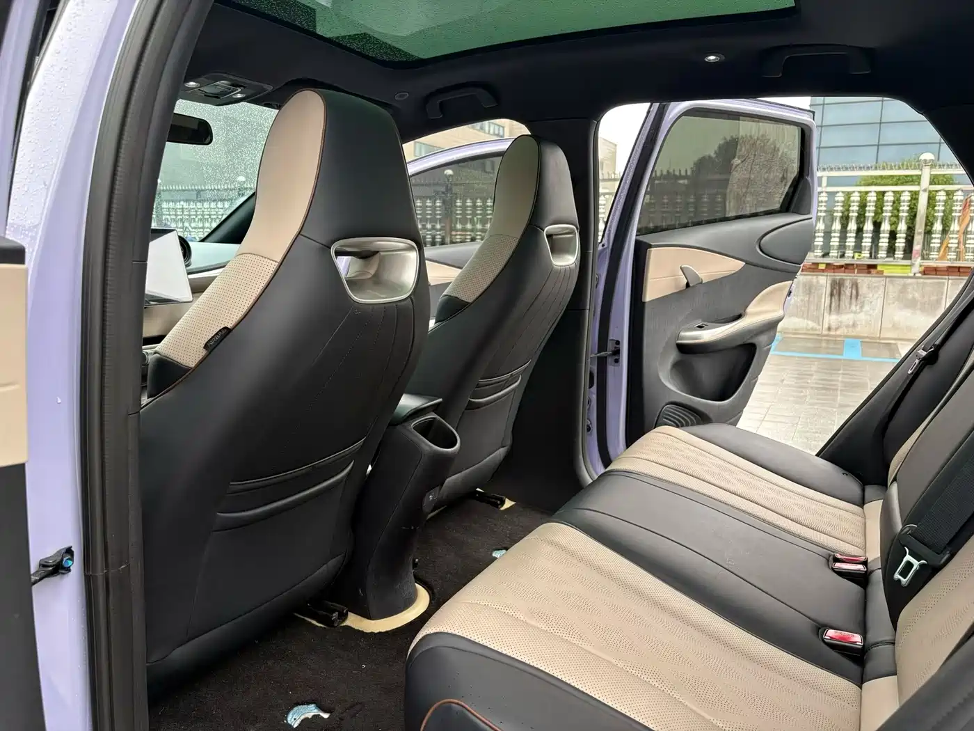 BYD Dolphin 2024 Glory Edition 420km Fashion Edition фото 7