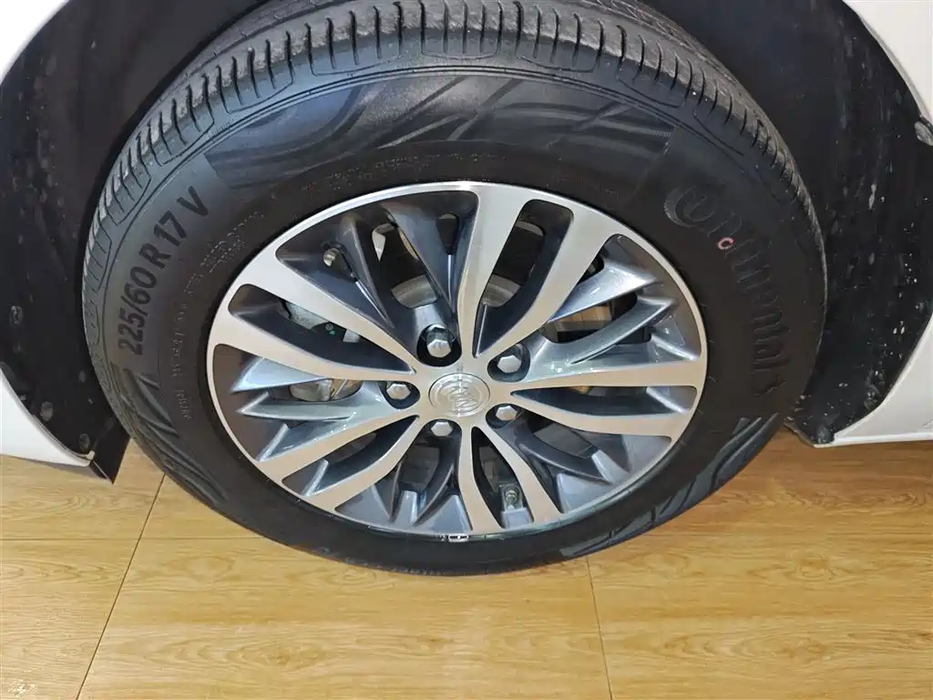 Buick GL8 2023 ES Landmaster Exclusive фото 25