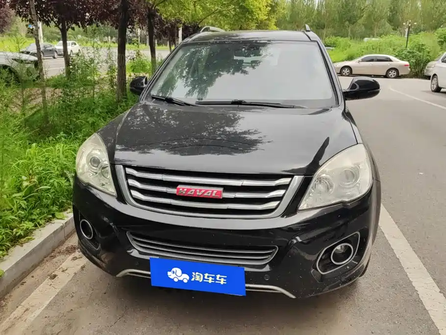 Photo 2 - Haval H6
