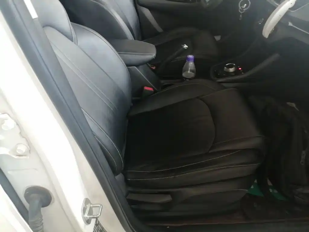 Baojun 360 2019 2018 1.5L Automatic Elite (China V)
