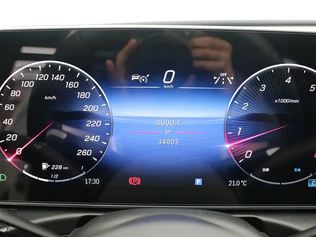 Mercedes-Benz C-Class 2024 Facelift C 260 L Sport фото 12