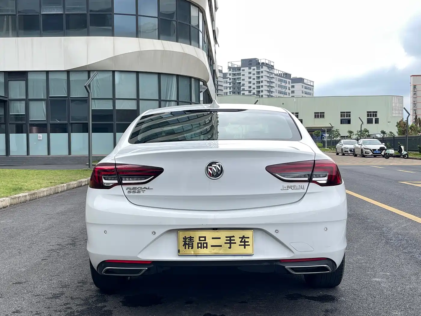 Buick Regal 2020 552T Luxury фото 9