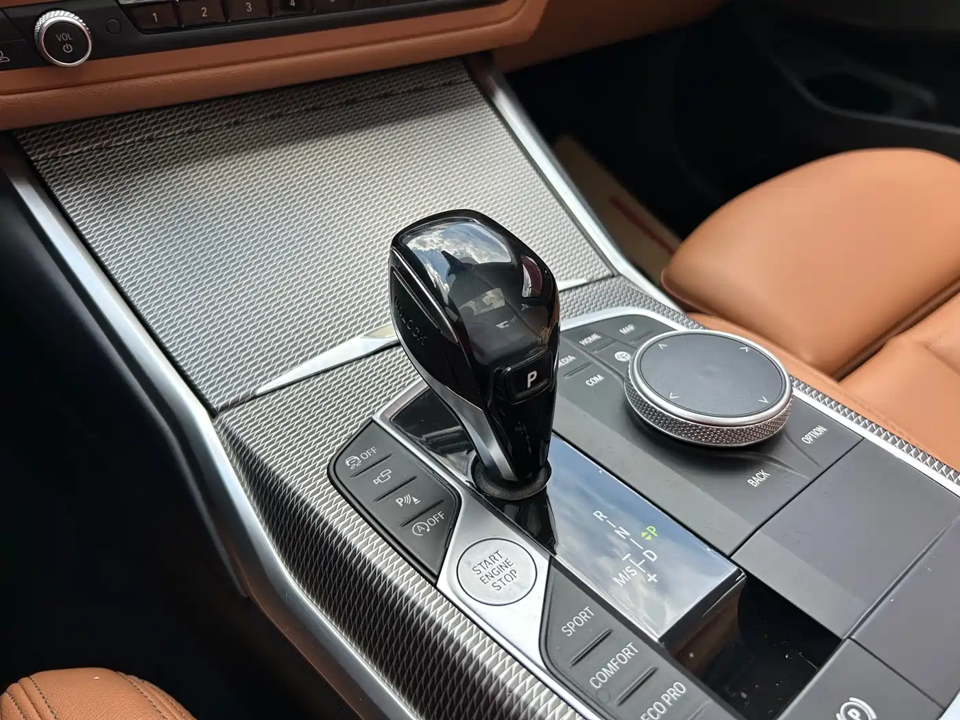 BMW 3 Series 2020 330i M Sport Blackout Package фото 13
