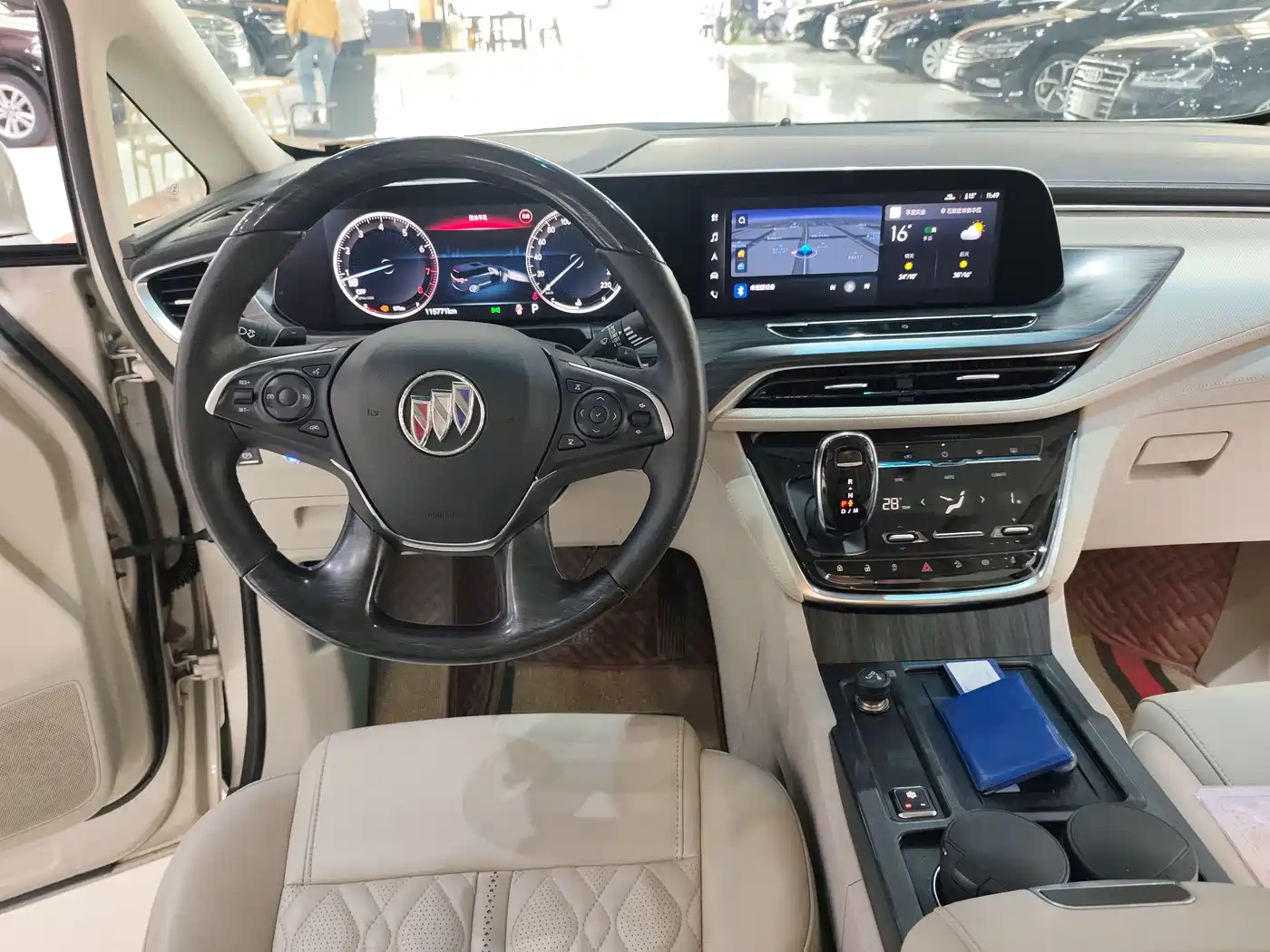 Buick GL8 2021 ES Landlord 653T Comfort фото 7
