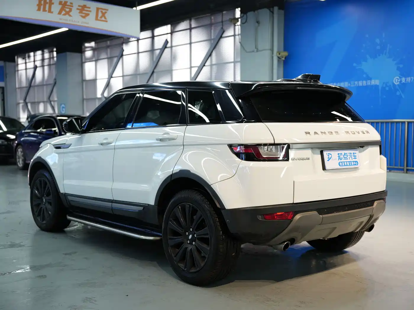 Land Rover Range Rover Evoque 2018 240PS SE Smart Edition фото 21