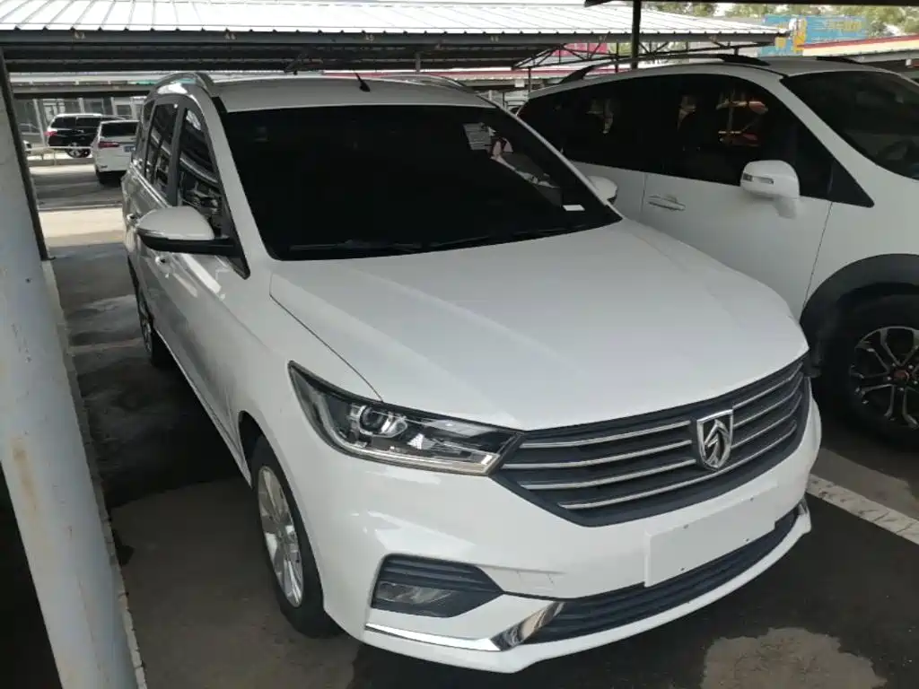 Baojun 360 2019 2018 1.5L Automatic Elite (China V)