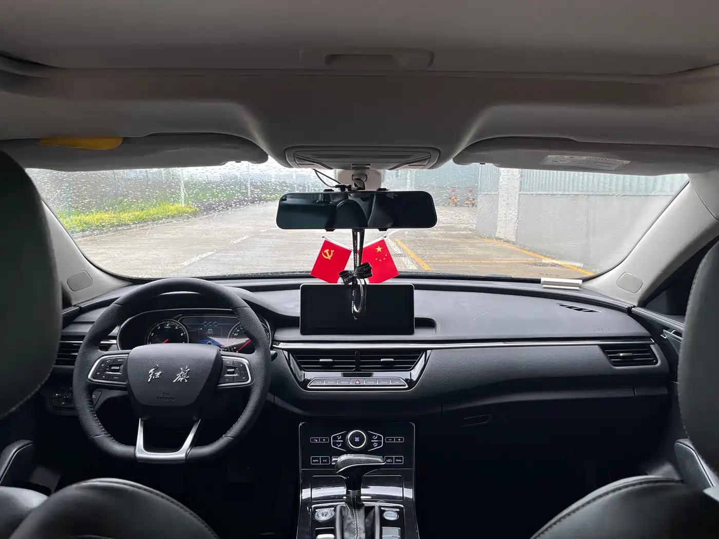 Hongqi H5 2018 30TD Dynamic Edition фото 5
