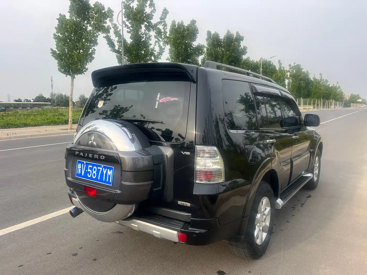 Mitsubishi Pajero (Import) 2016 3.0L Automatic Luxury (China IV) фото 6