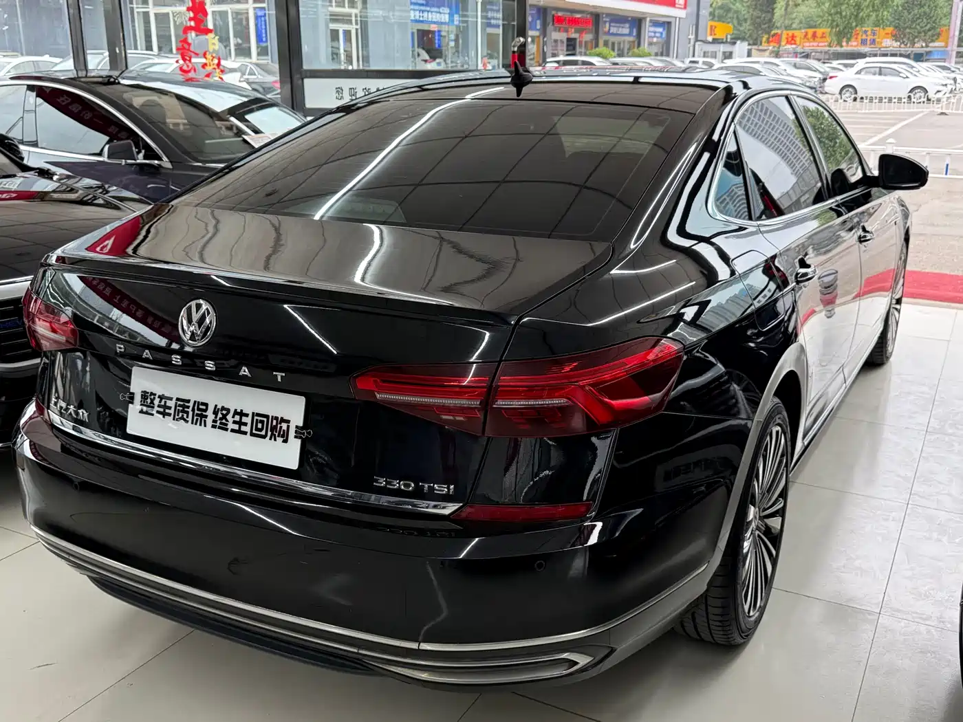 Volkswagen Passat 2019 Model 330TSI Luxury Edition China V фото 16