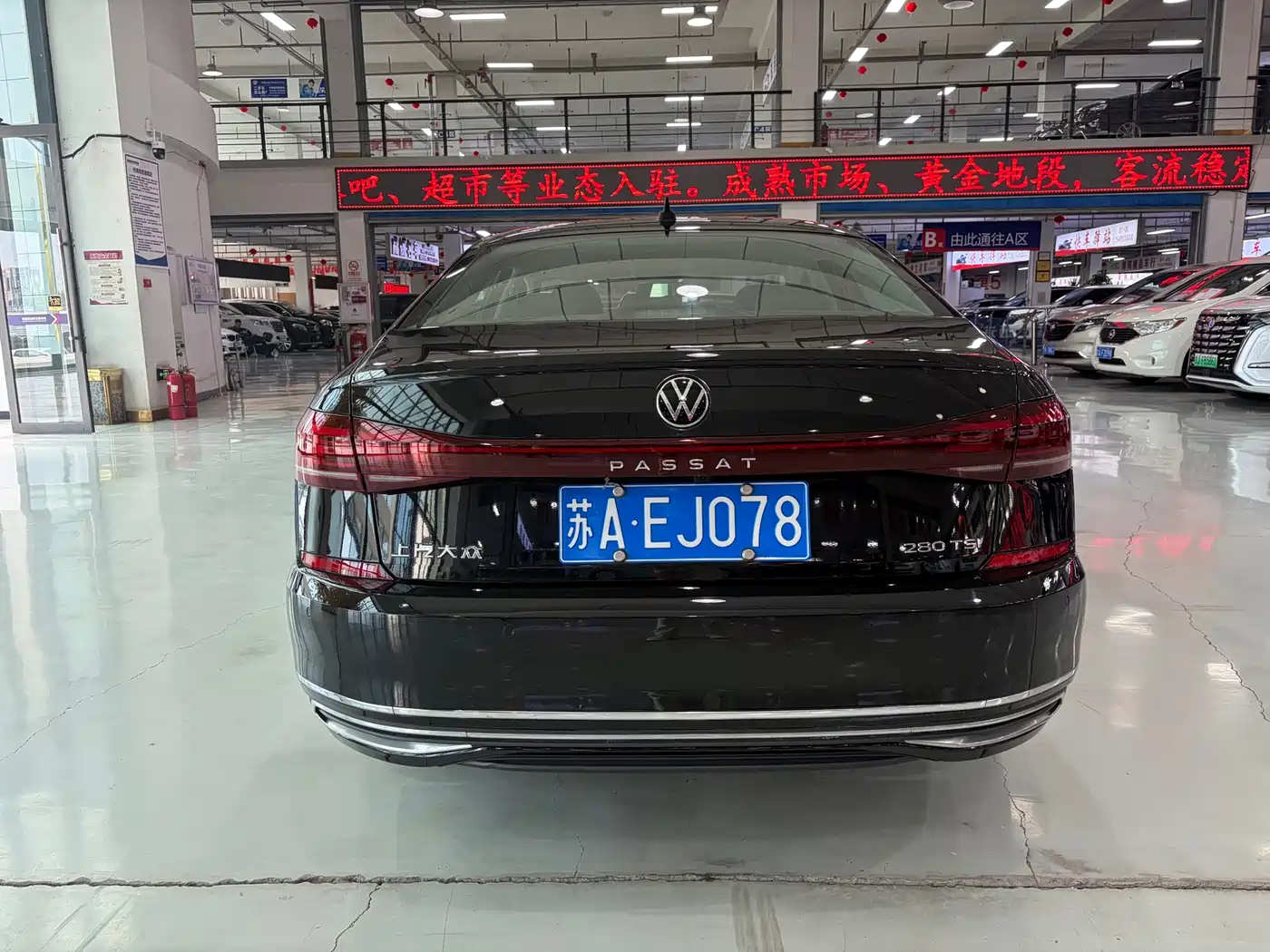 Volkswagen Passat 2022 280TSI Business Edition фото 5