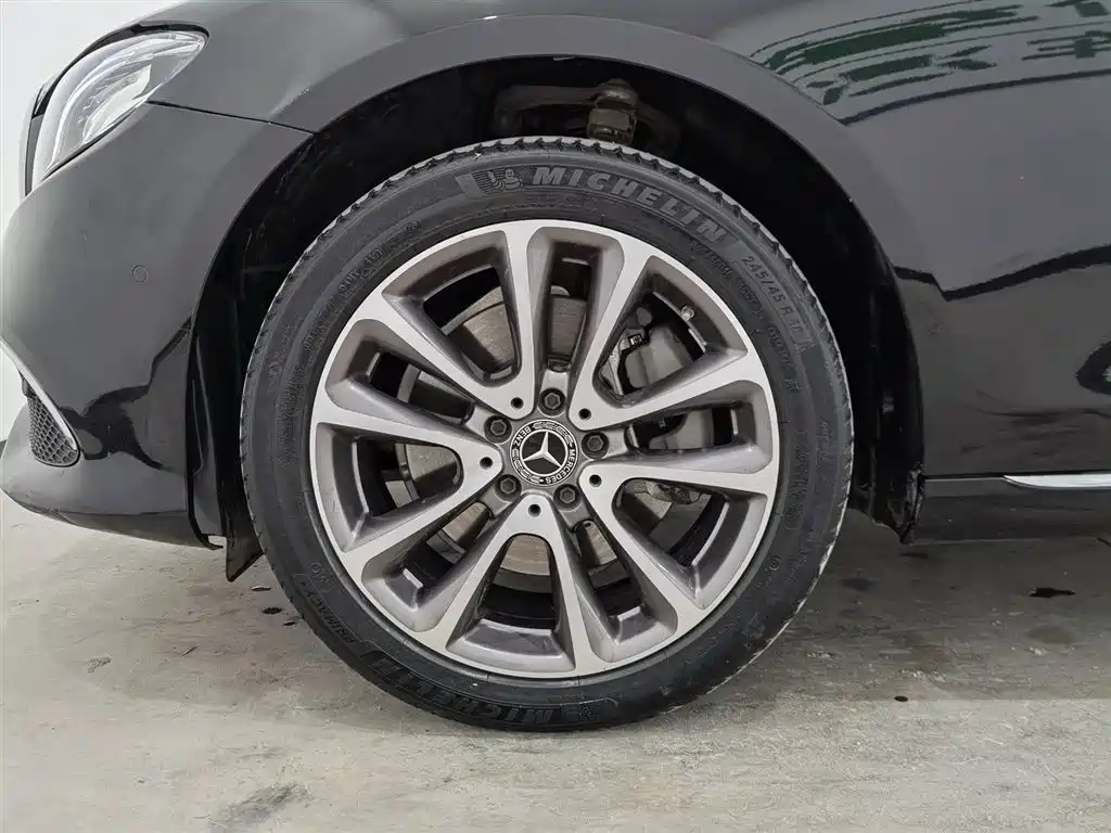 Mercedes-Benz E-Class 2020 E 260 L фото 17