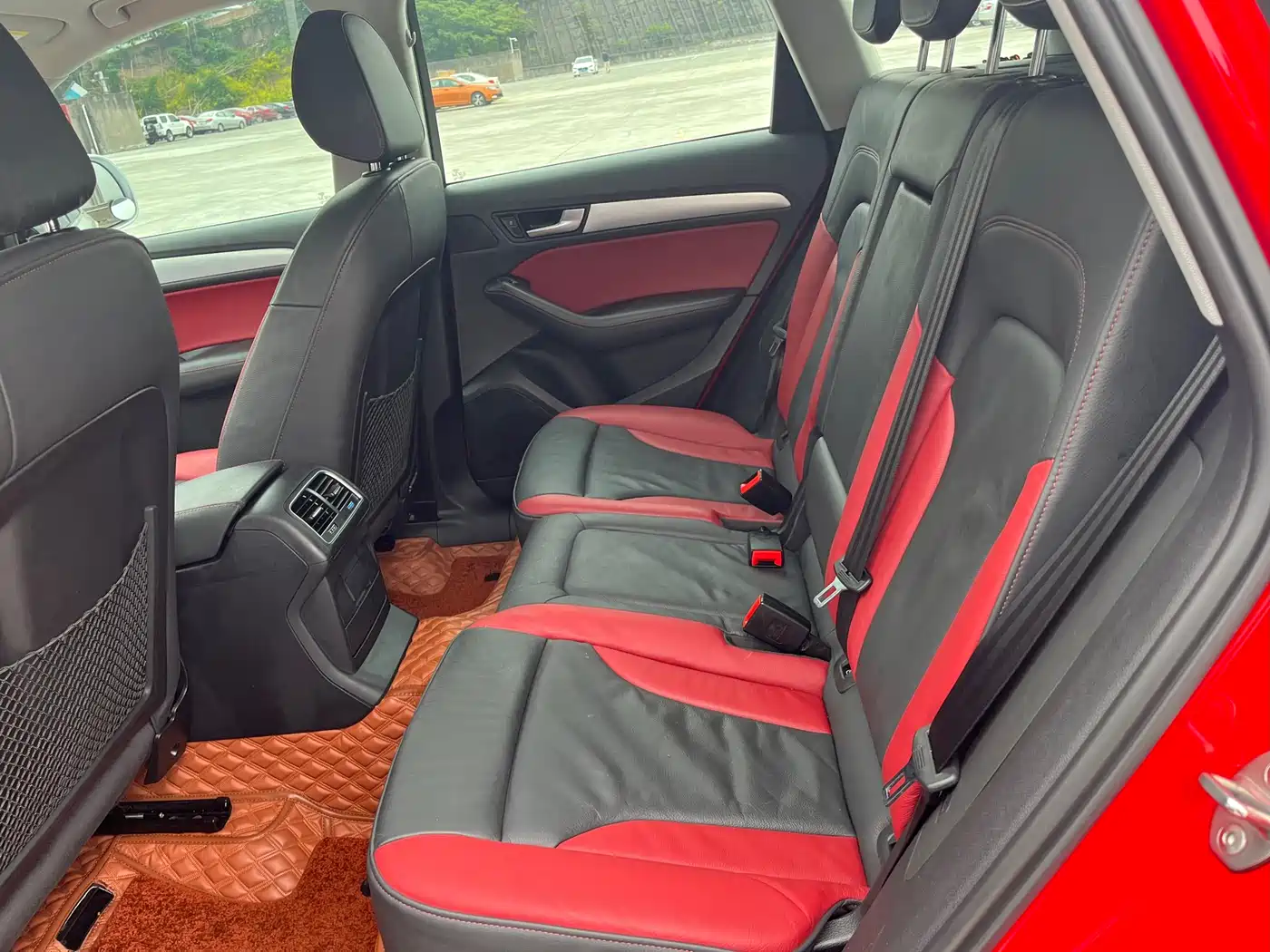 Audi Q5 2017 Plus 40 TFSI Technology фото 9