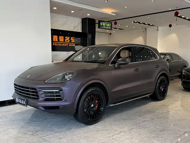 PORSCHE CAYENNE