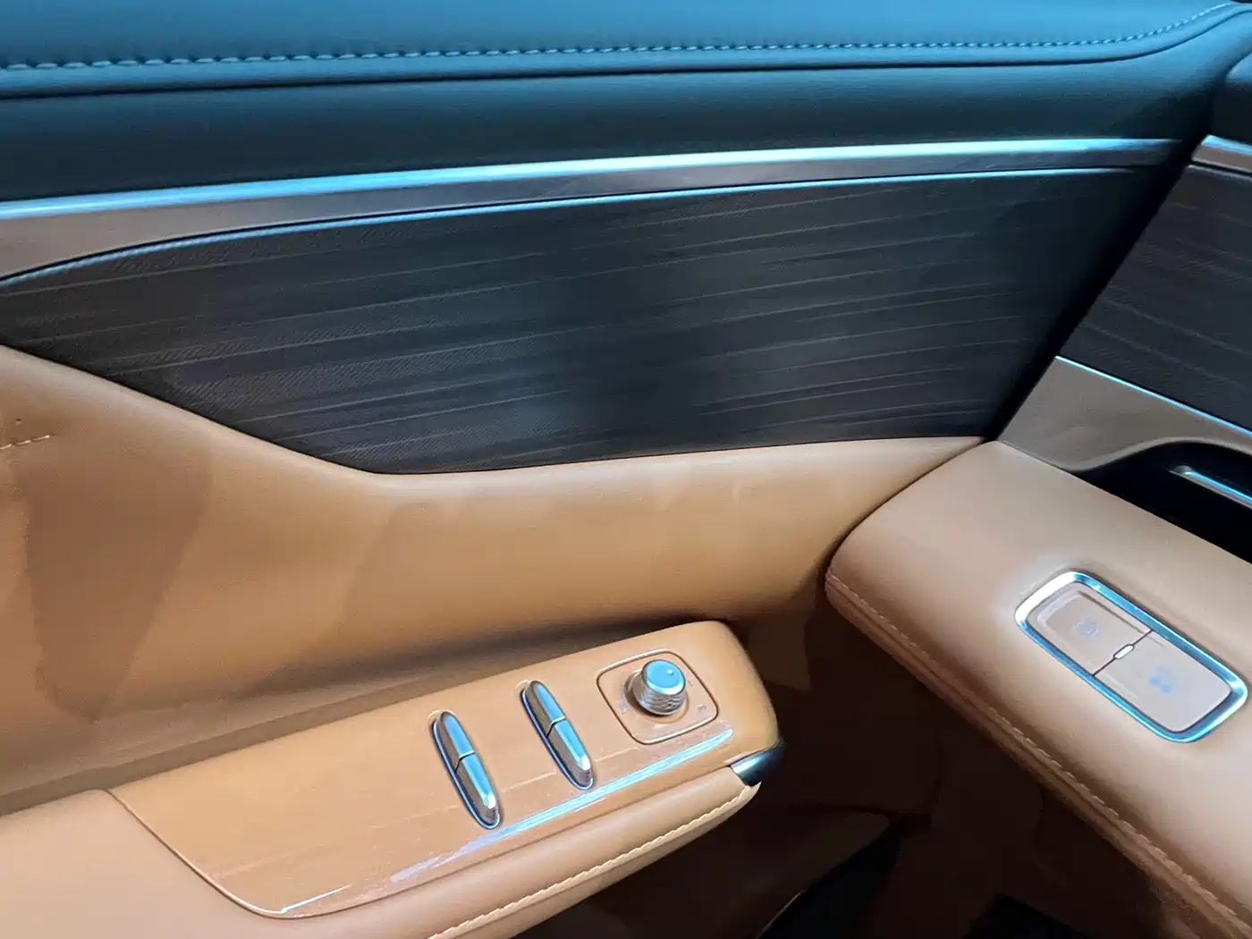 Buick Zhijing Shijia 2026 Model PHEV Base Version фото 10