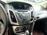 Фото 13 - Ford Focus