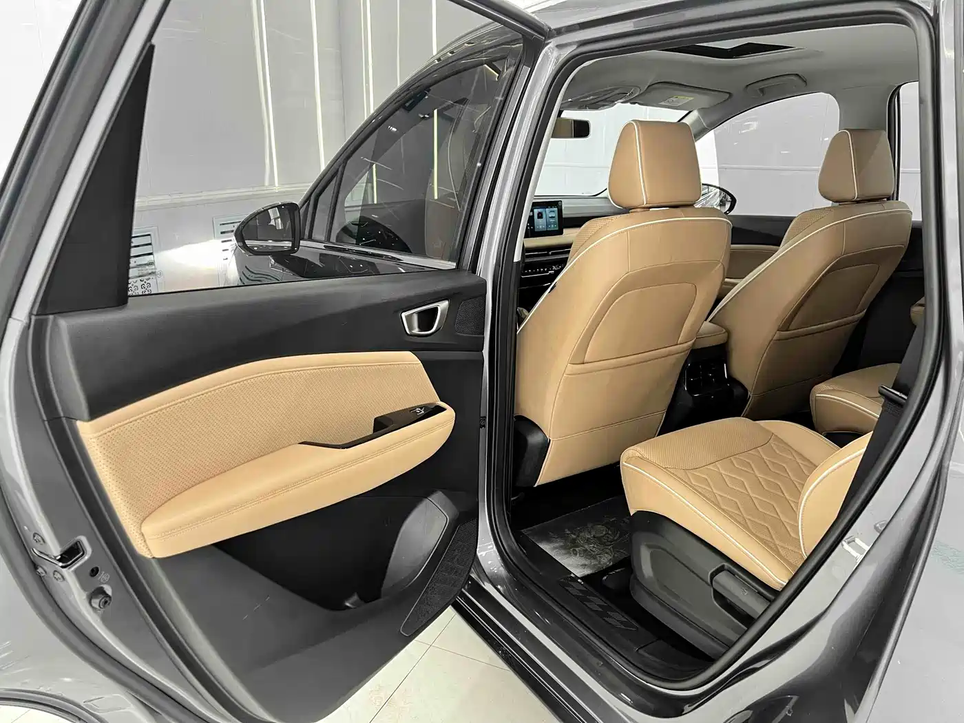 WULING AUTOMOBILE WULING JIACHEN