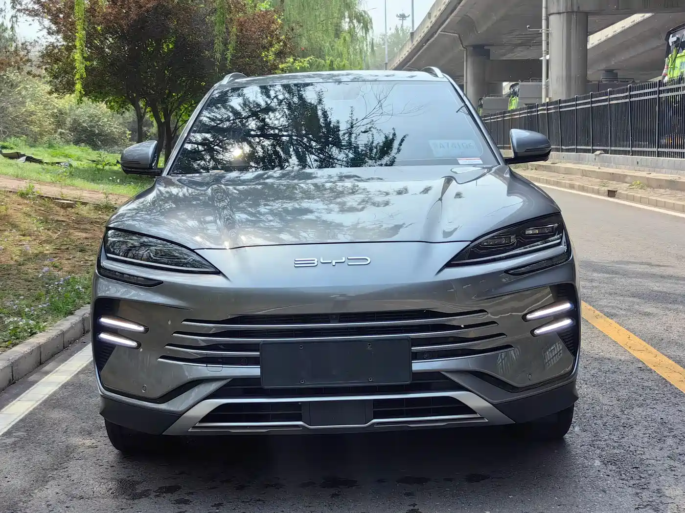 BYD Song PLUS PHEV 2024 Glory Edition DM-i 110km Flagship фото 2