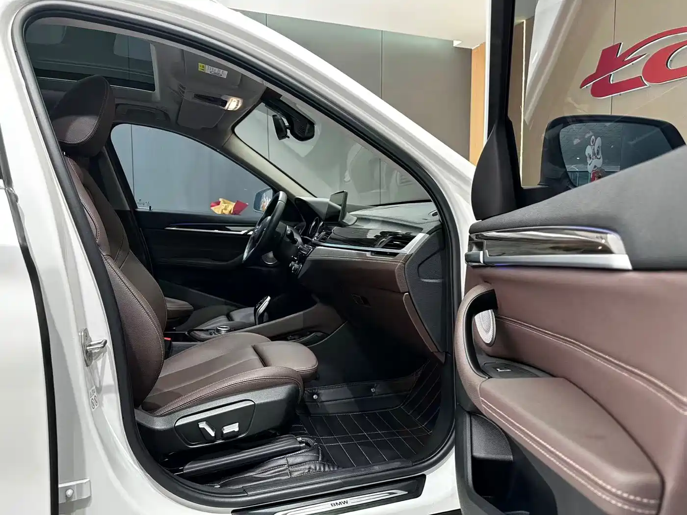 BMW X1 2021 xDrive25Li Exclusive фото 11