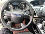 Фото 10 - Ford Focus