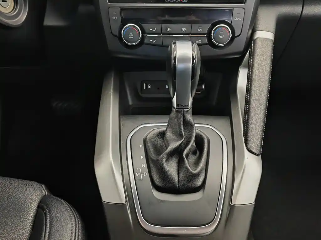 Renault Kadjar 2019 2019 SCe200 Automatic 2WD Smart Joy Anniversary China V