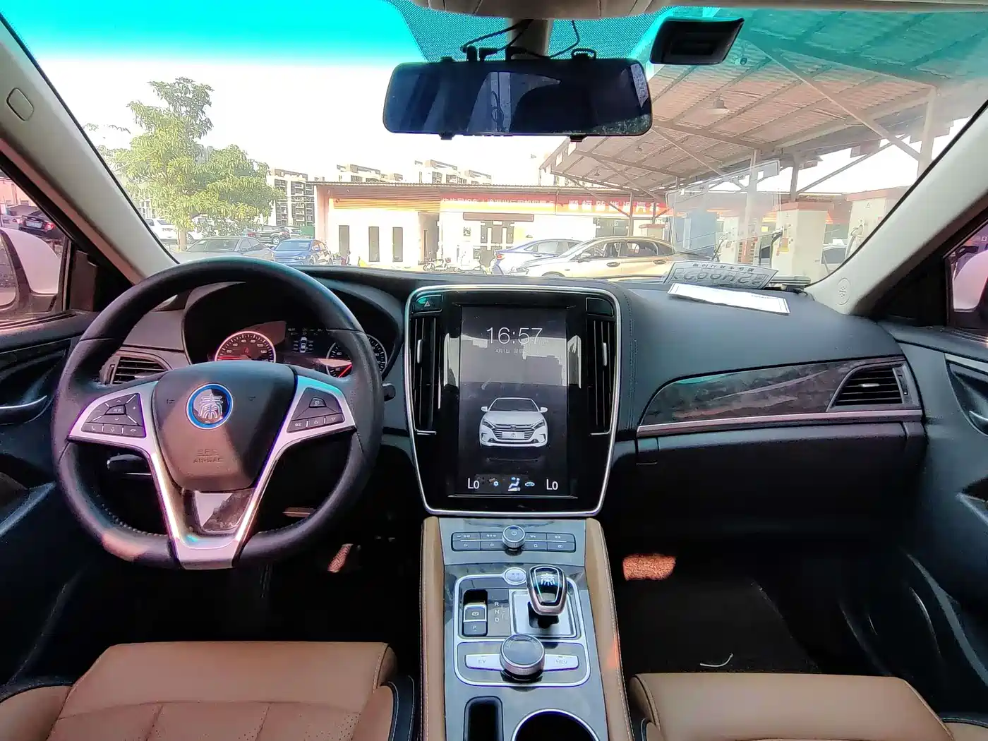 BYD Qin New Energy 2017 1.5T Premium Model фото 17