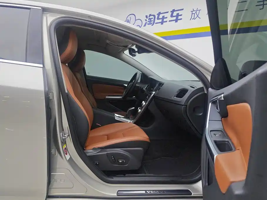 Volvo S60 2015 2015 S60L 2.0T Smart Vision
