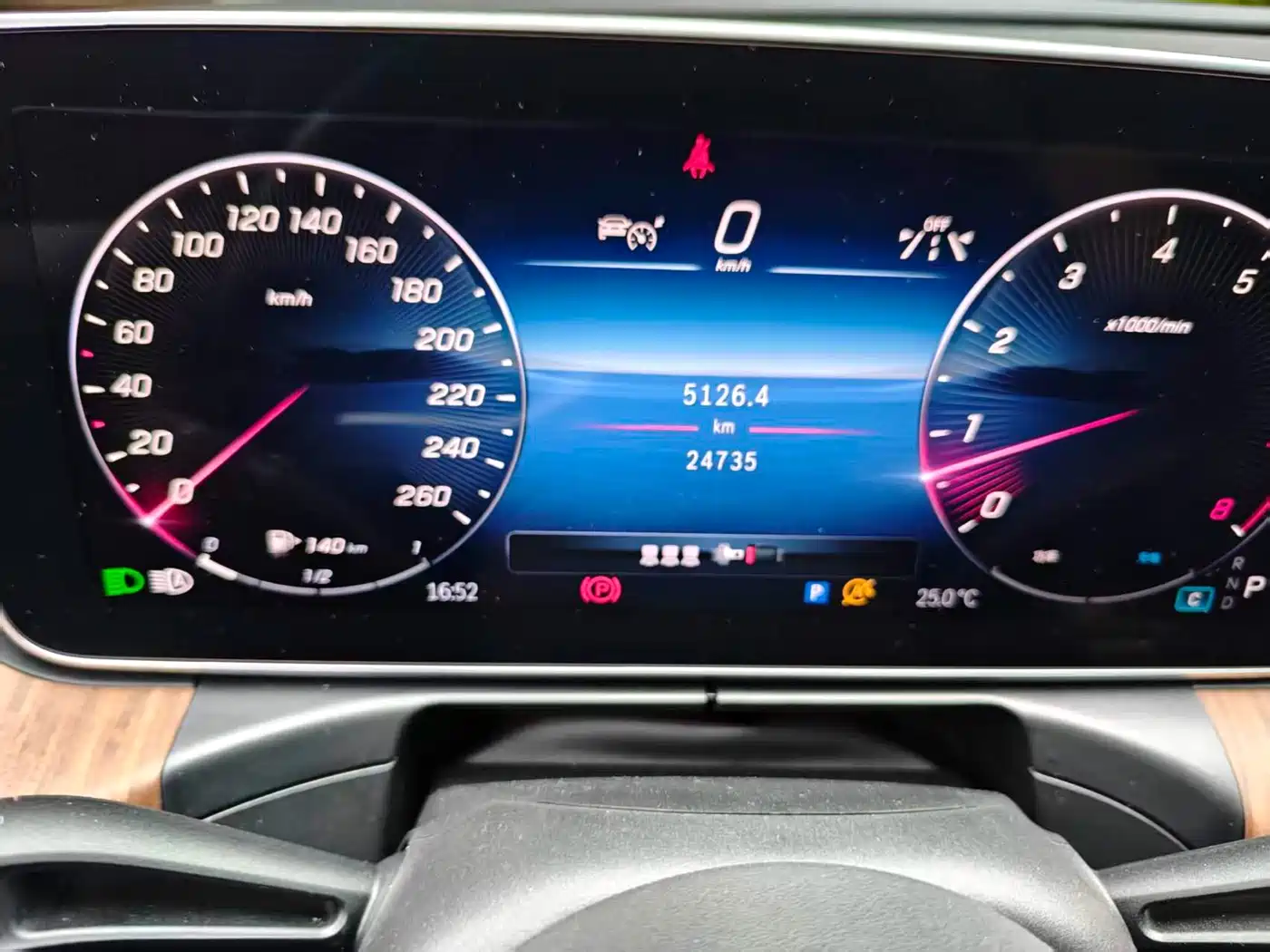Mercedes-Benz C-Class 2024 C 260 L фото 16