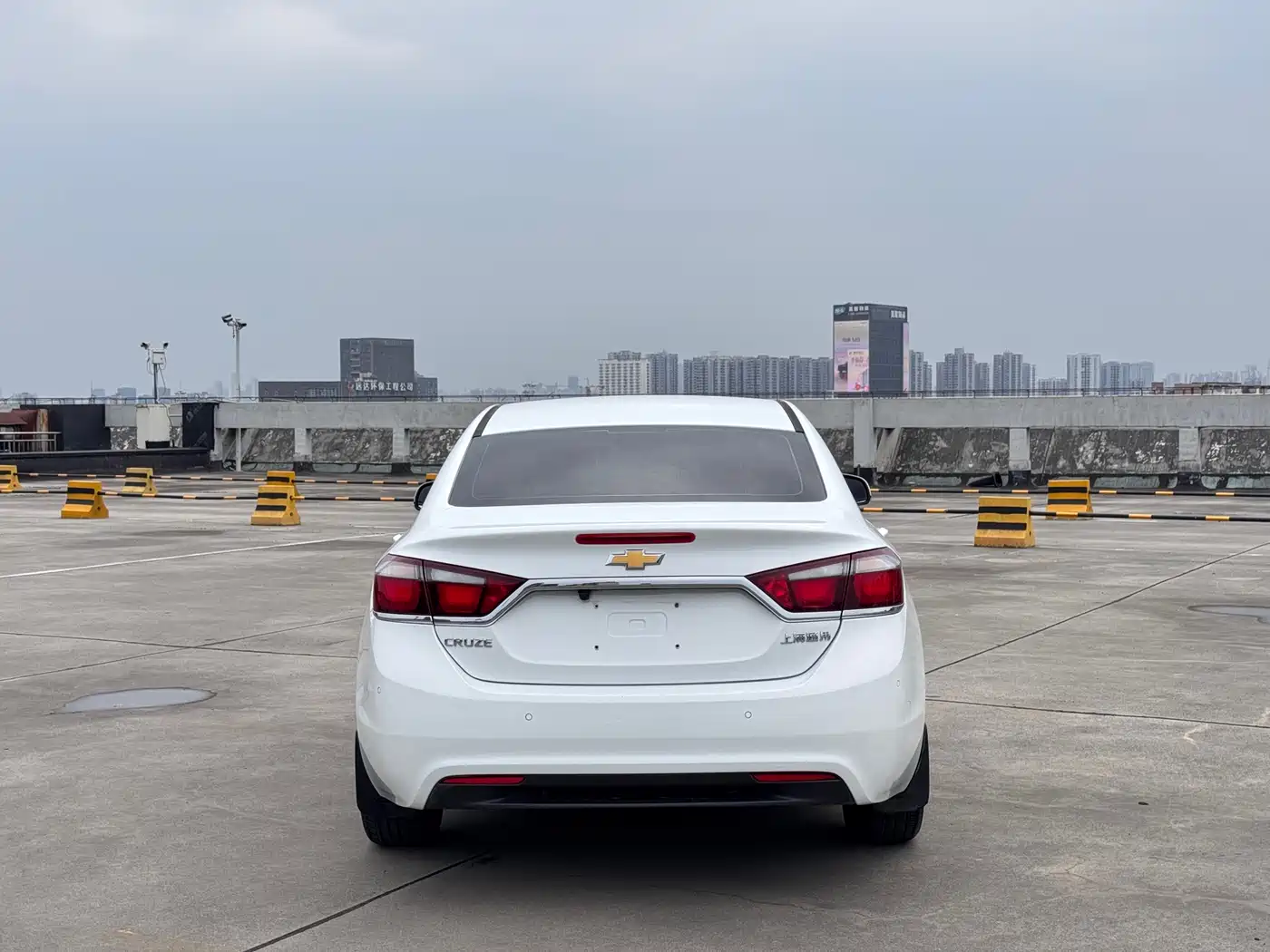 Chevrolet Cruze 2015 1.5L Automatic Luxury Edition фото 5