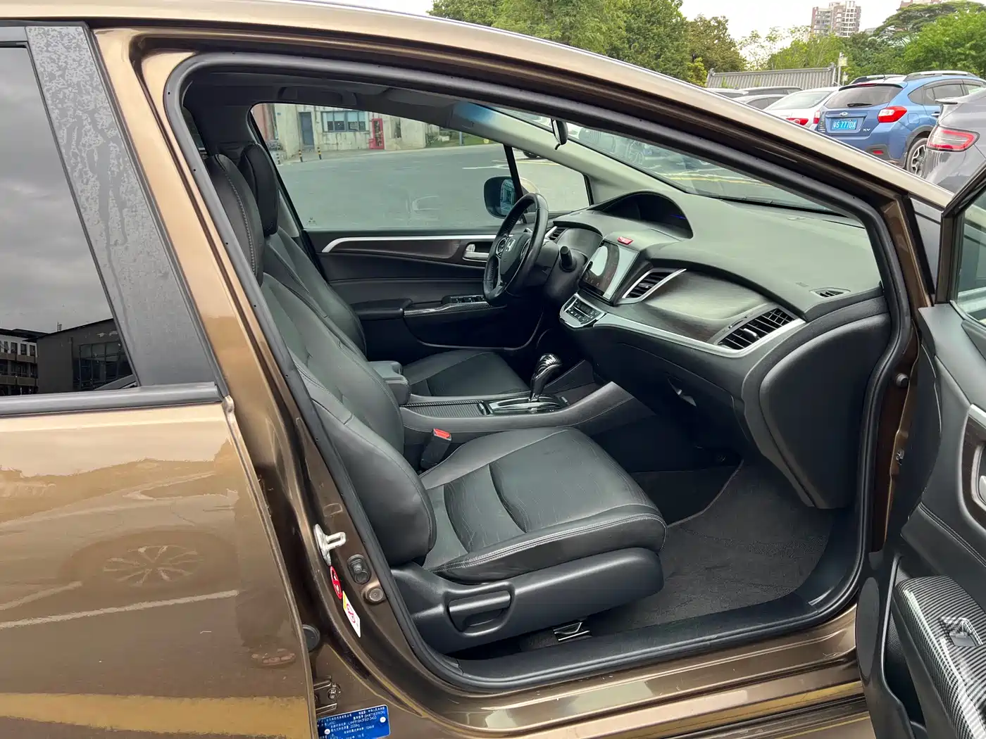 Фото 9 - Honda Jade