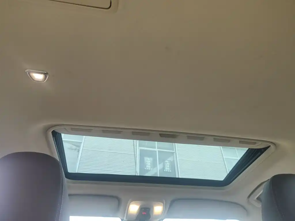 Volvo S80L 2015 2014 2.0T T5 Momentum