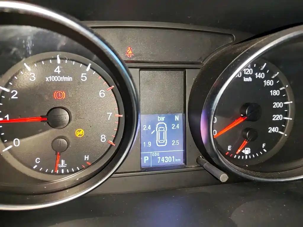 Haval M6 2019 1.5T DCT 2WD Value Edition (China VI) фото 12