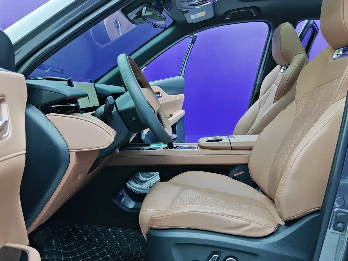 Changan UNI-Z 2024 2025 1.5T Premium