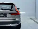 Фото 12 - Volvo V90