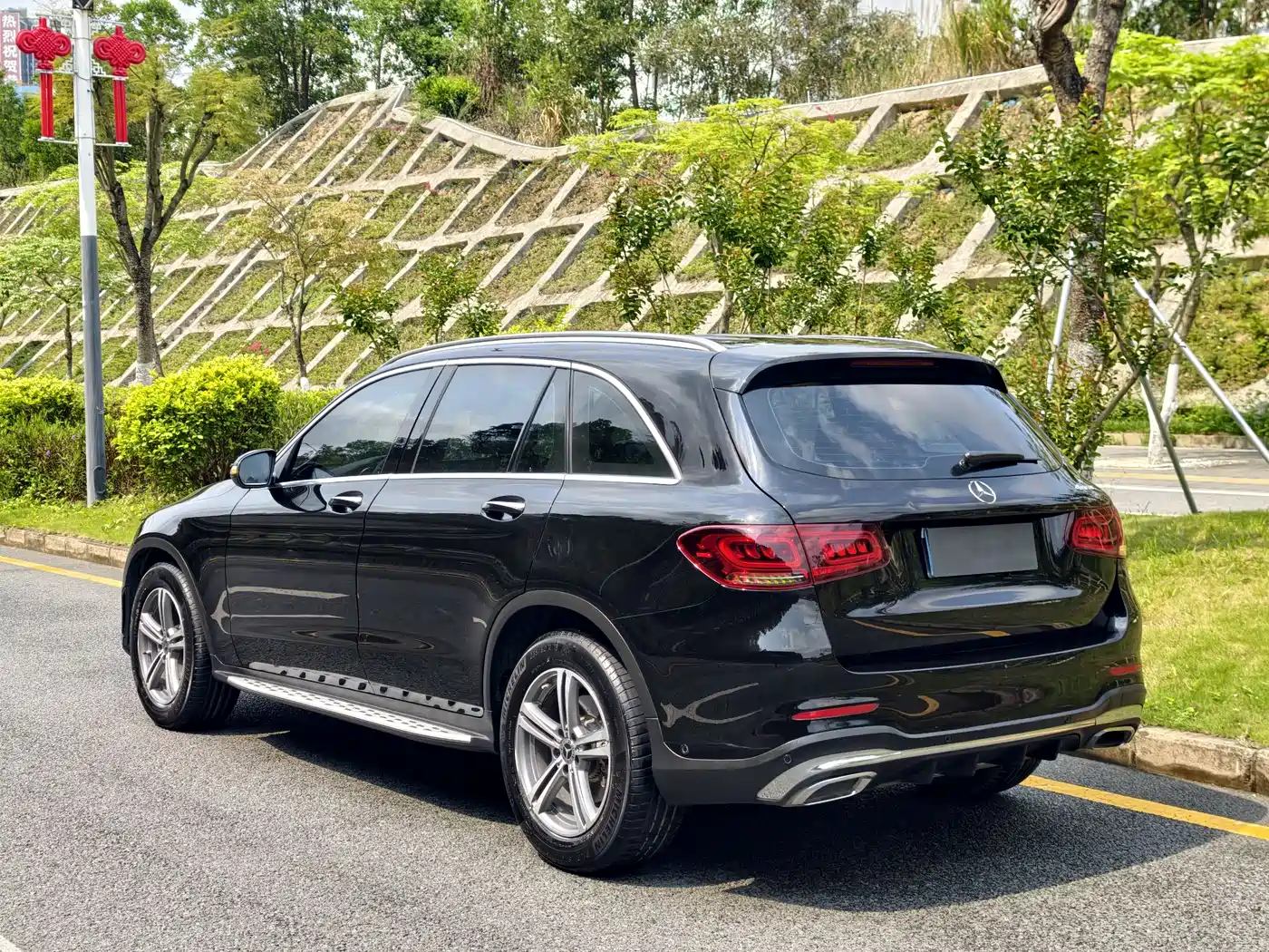 Mercedes-Benz GLC 2020 GLC 260 L 4MATIC Luxury фото 4