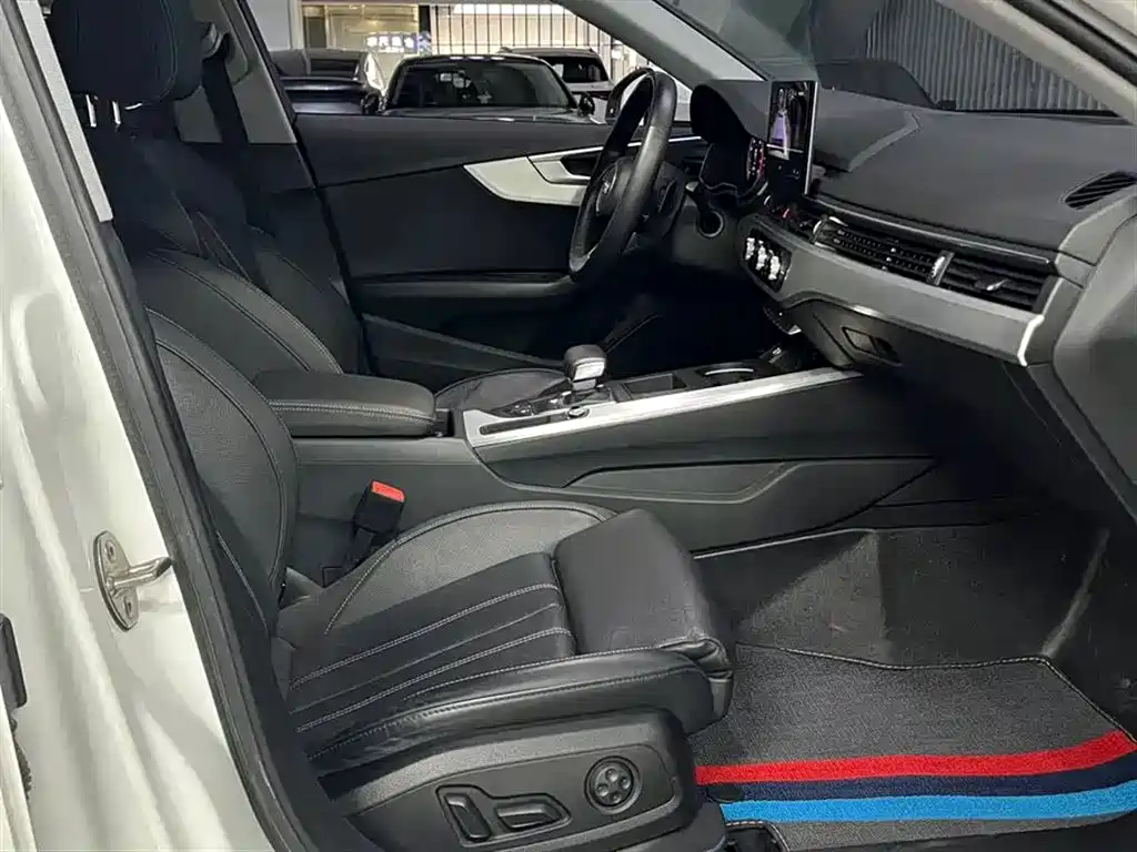 Audi A4L 2019 40 TFSI Sport (China V) фото 7
