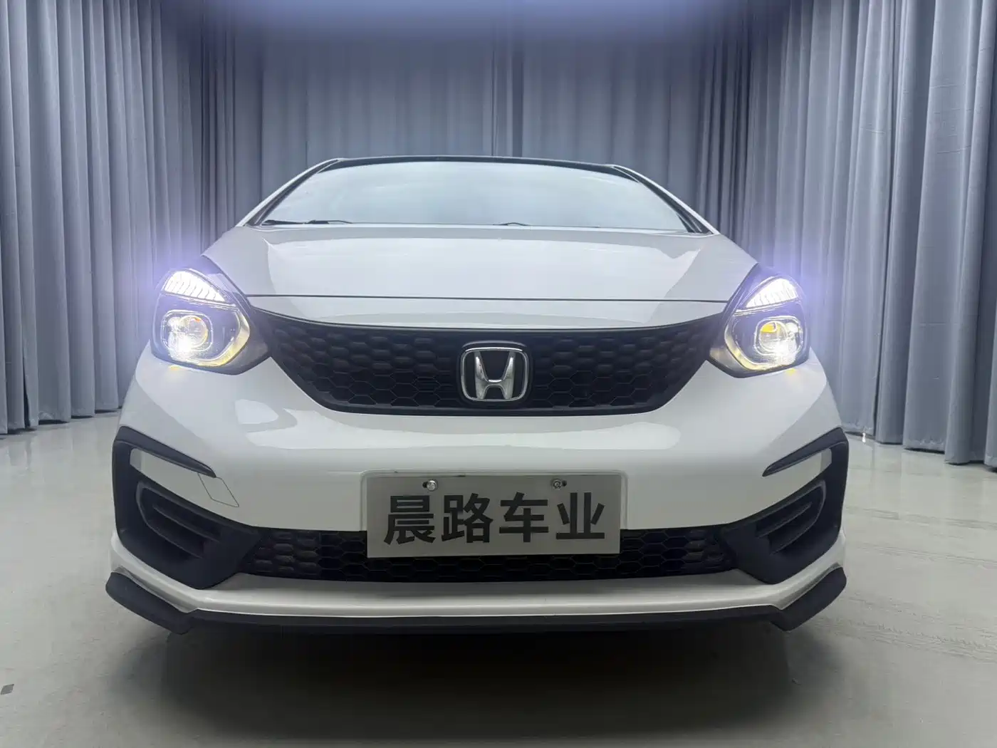 Honda Fit 2023 2022 1.5L CVT Trend Sunroof Edition