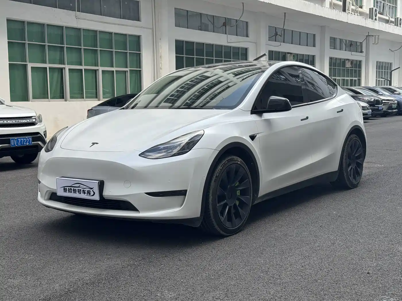 Tesla Model Y 2021