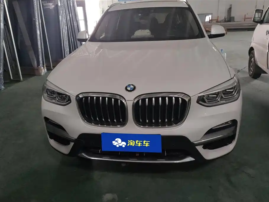 BMW X3 2018 xDrive25i Luxury Package China V фото 2