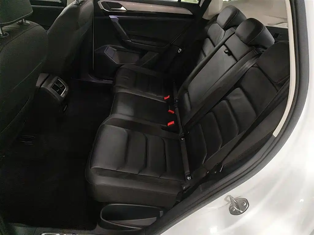 Volkswagen Tayron 2019 330TSI 2WD Luxury China V фото 17