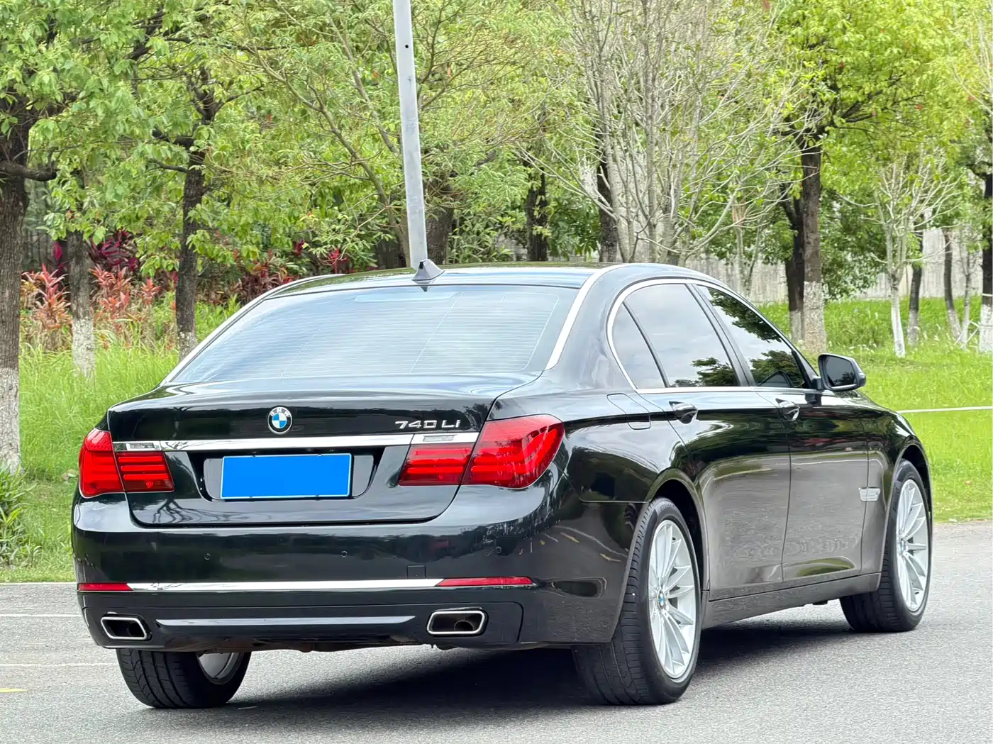 BMW 7 Series 2014 730Li Premium фото 4