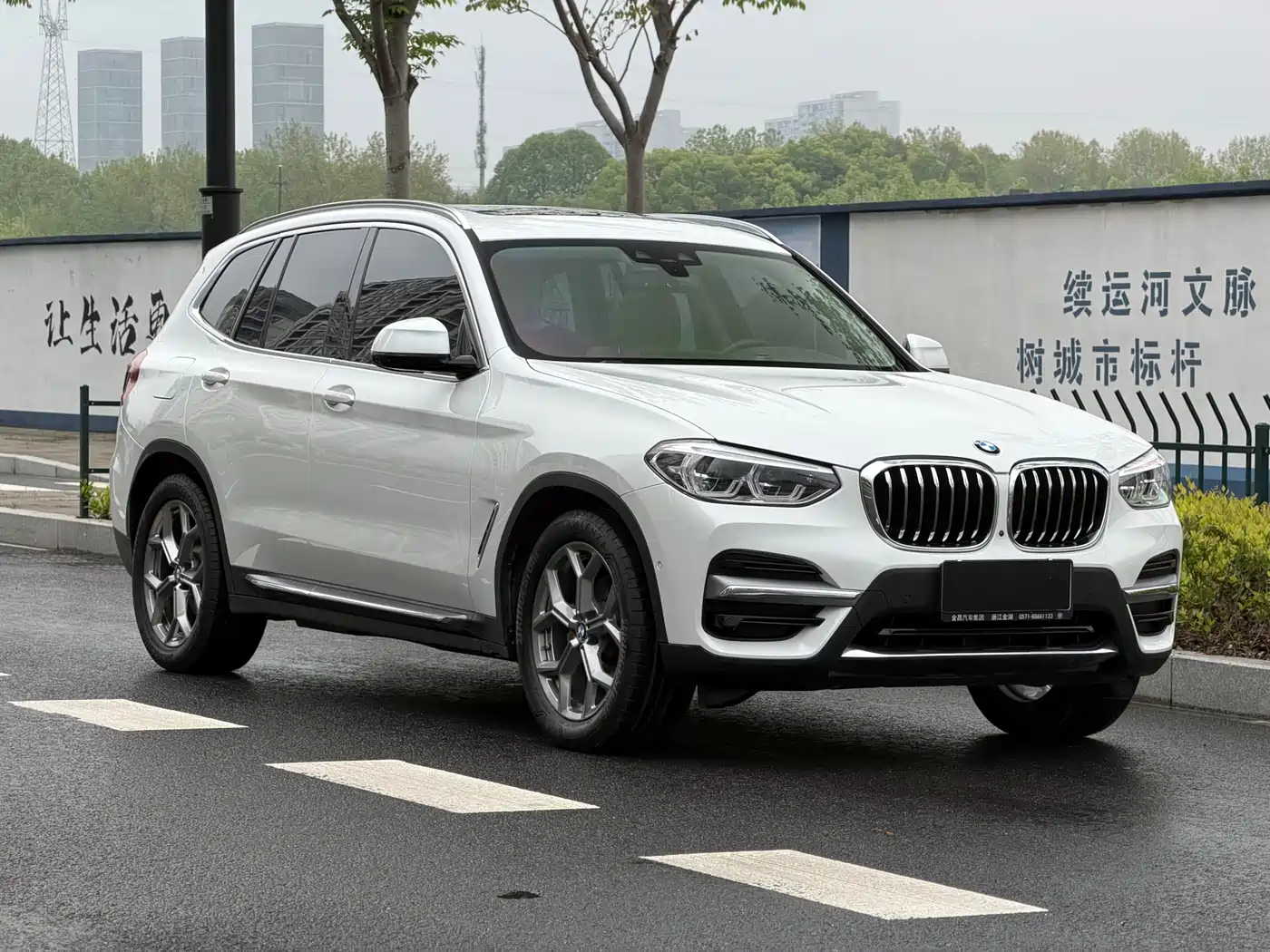 BMW X3 2019 xDrive28i Luxury Package фото 3