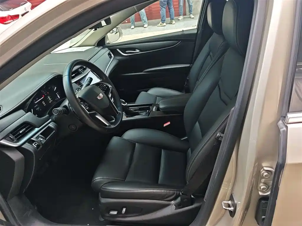 Cadillac XTS 2018 28T Technology фото 15