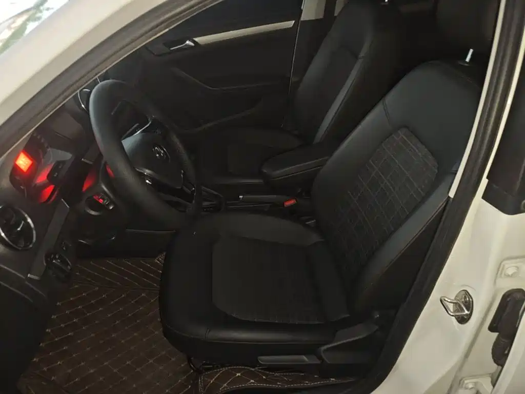 Volkswagen Jetta 2019 2019 Dream Edition 1.5L Auto Comfort