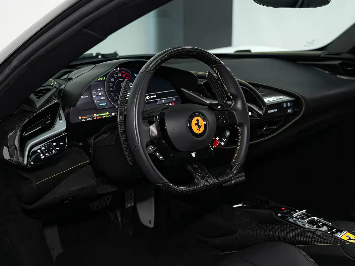 Ferrari SF90 2025 2021 3.9T V8 Spider