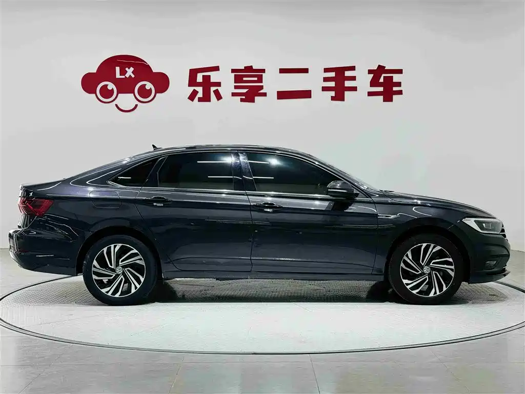 Volkswagen Sagitar 2021 280TSI DSG 30th Anniversary Edition фото 6