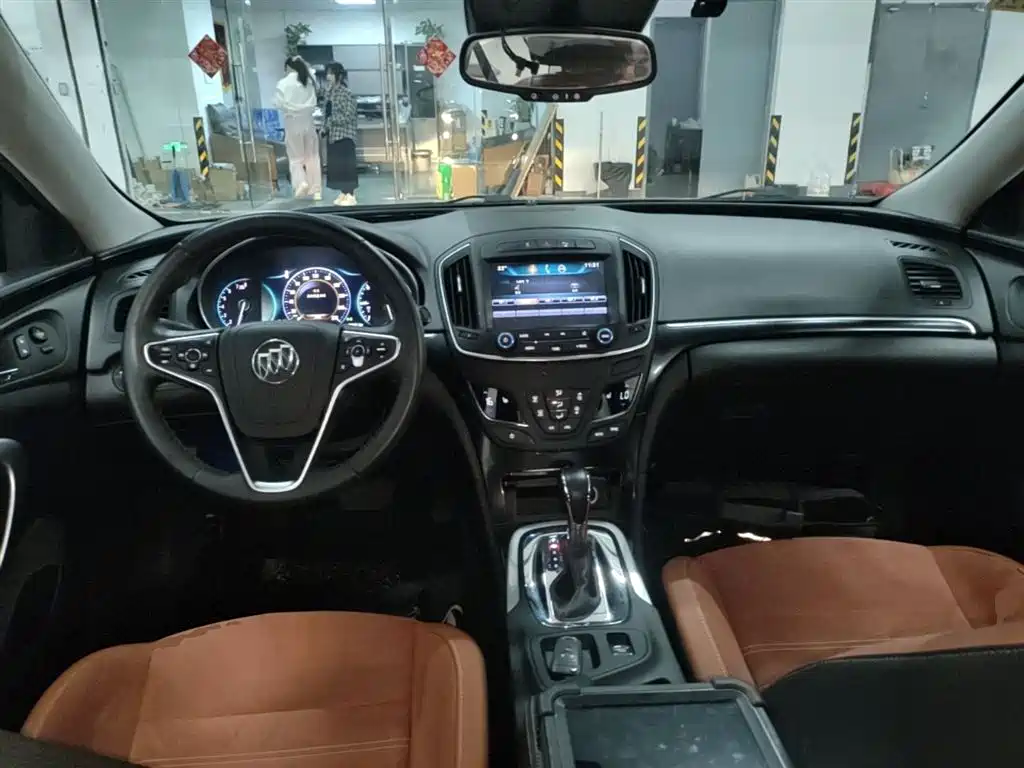 Buick Regal 2015 1.6T Elite Tech Edition фото 10
